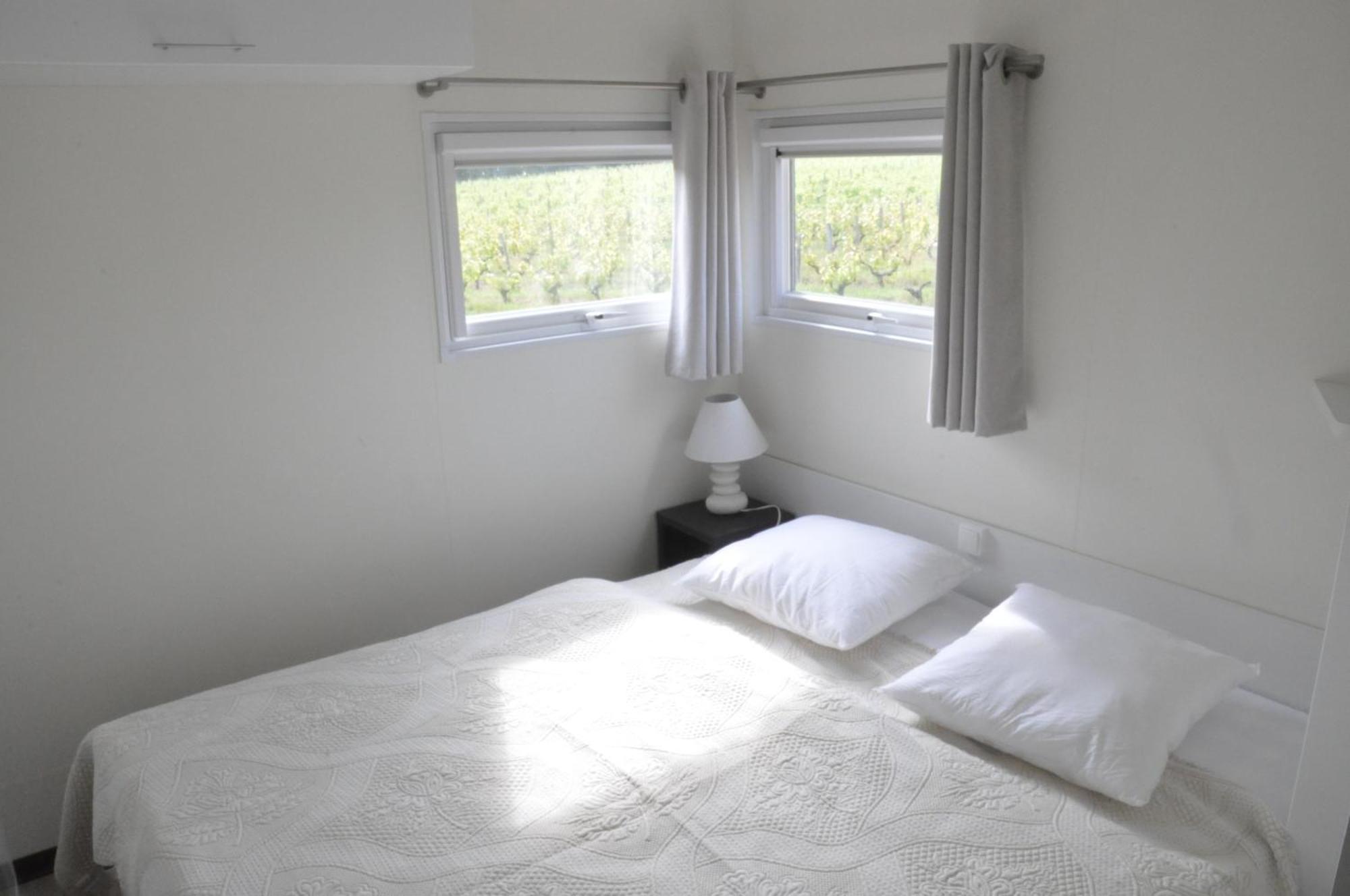Les Pierres D'Aurele Chambres D'Hotes แซ็งต์-จอร์จ-ซูร์-แชร์ ห้อง รูปภาพ