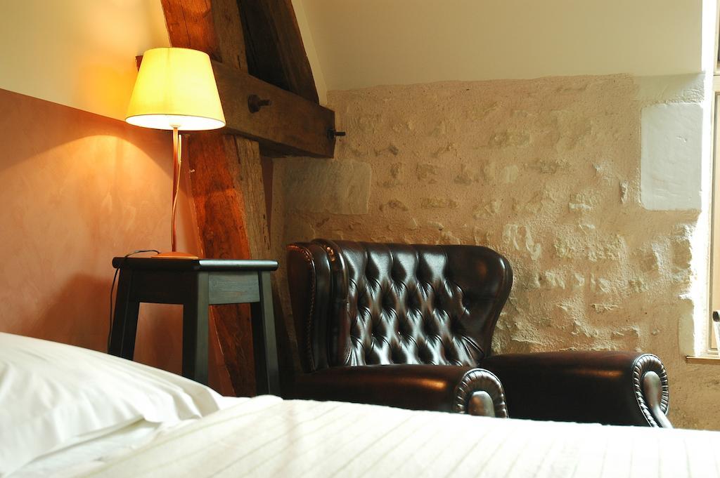 Les Pierres D'Aurele Chambres D'Hotes แซ็งต์-จอร์จ-ซูร์-แชร์ ห้อง รูปภาพ