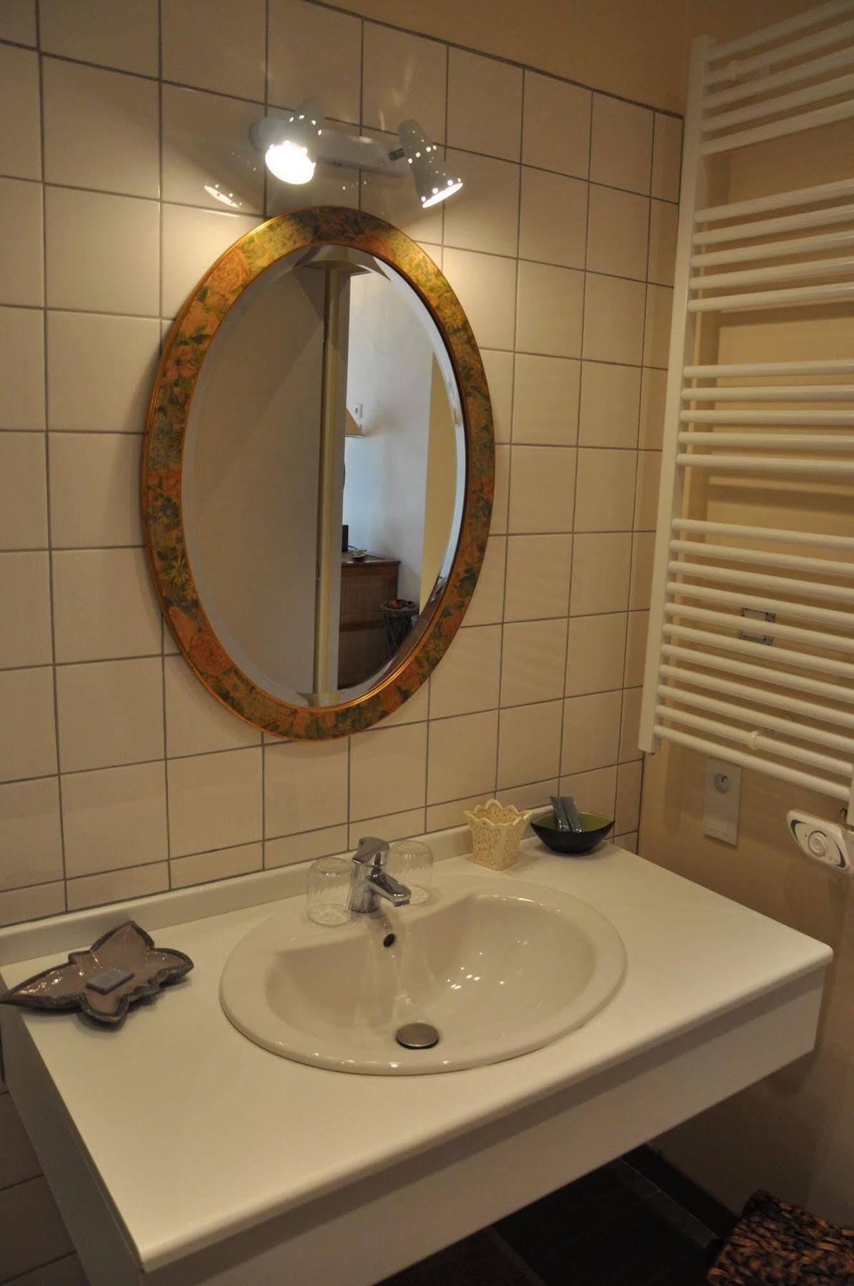 Les Pierres D'Aurele Chambres D'Hotes แซ็งต์-จอร์จ-ซูร์-แชร์ ภายนอก รูปภาพ