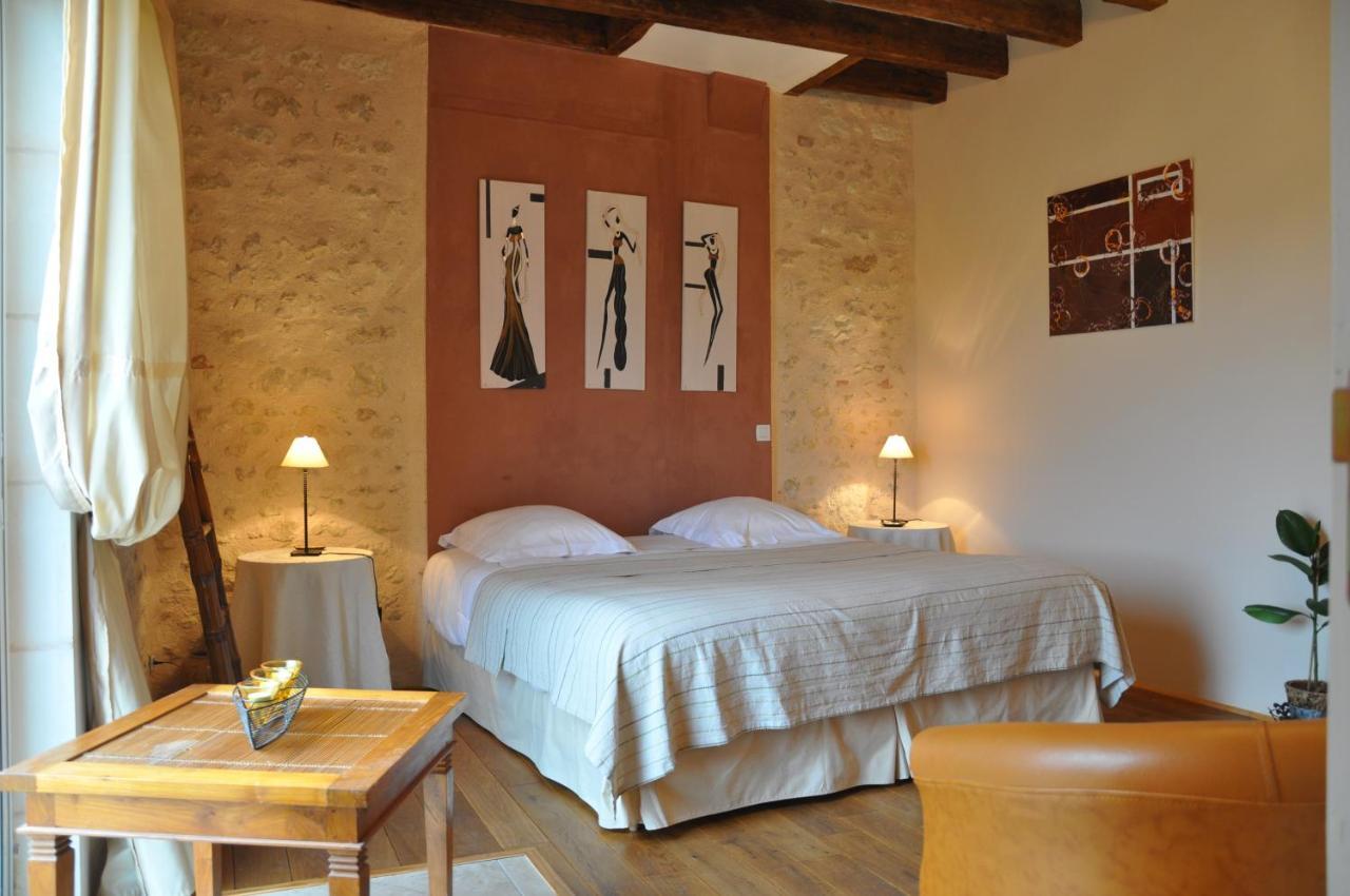 Les Pierres D'Aurele Chambres D'Hotes แซ็งต์-จอร์จ-ซูร์-แชร์ ห้อง รูปภาพ